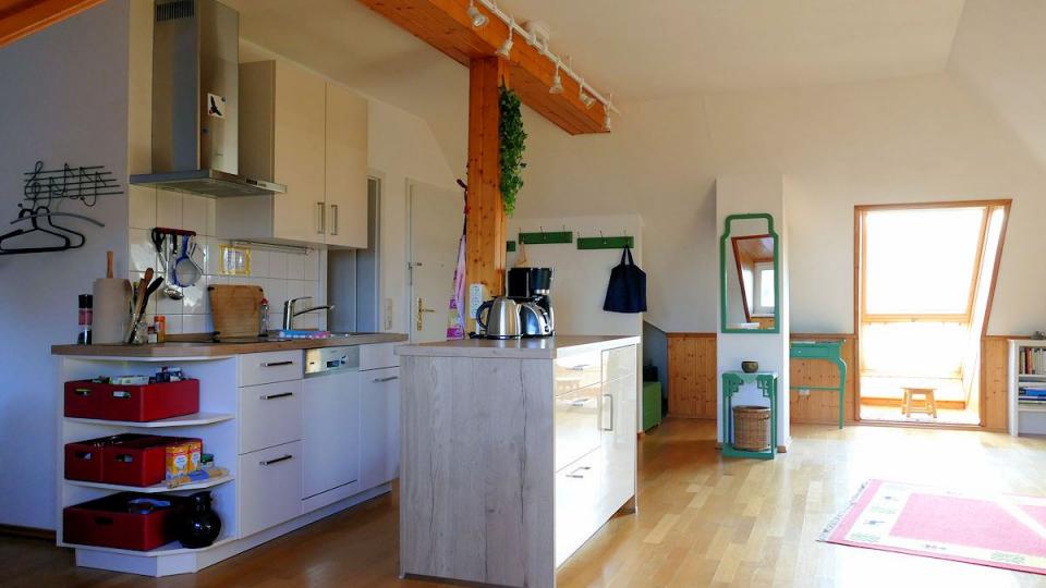 küchenzeile-ferienwohnung-10-haus-odin-heringsdorf-1200x800