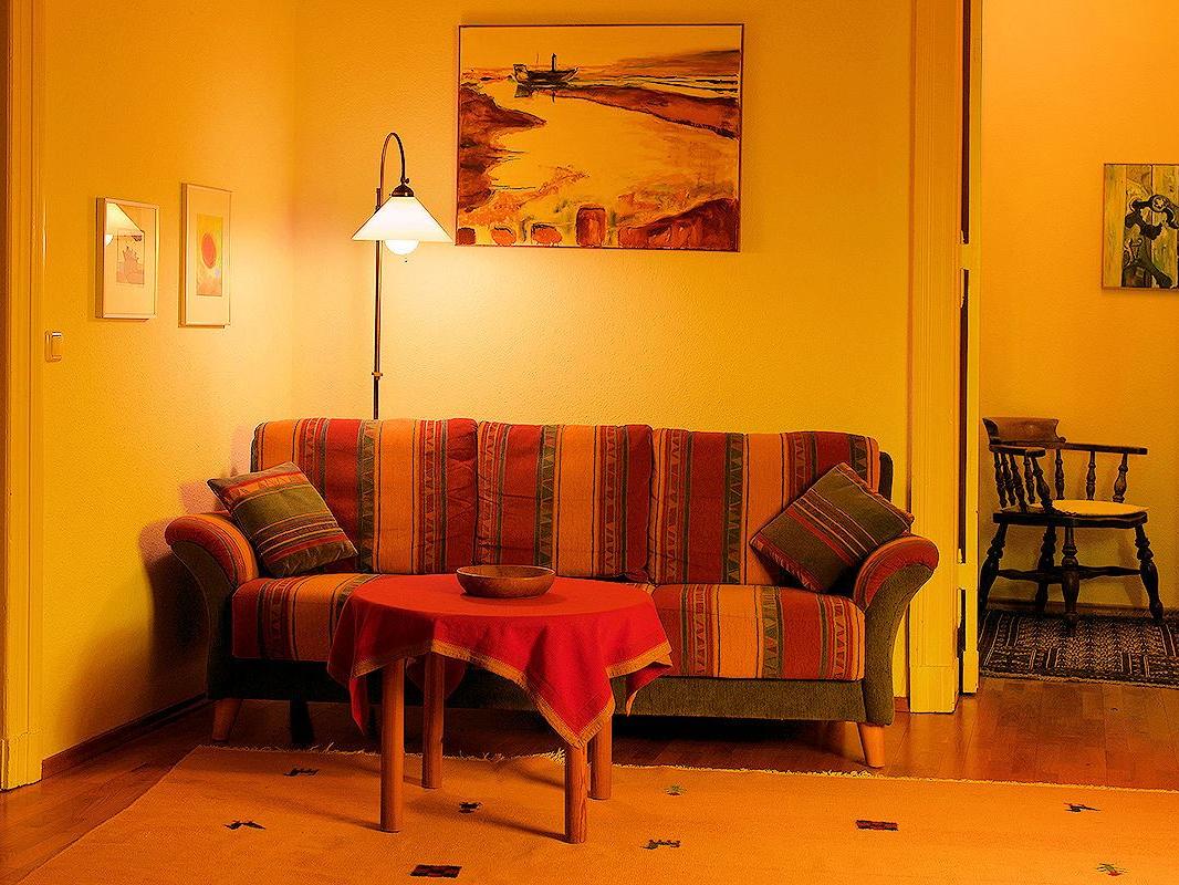 sitzecke-wohnzimmer-ferienappartent-1-haus-odin-heringsdorf-1200x800